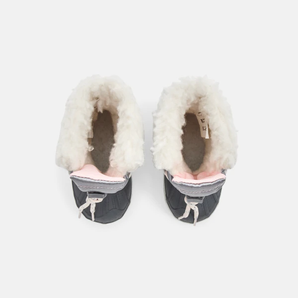 Faux fur-lined snow boots