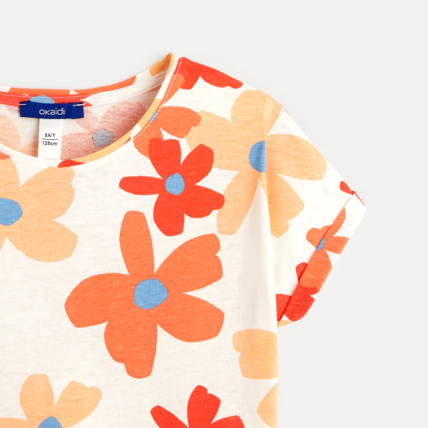 T-shirt with big flowers