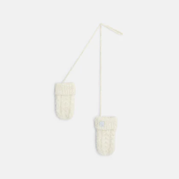 Baby girls' white garter-stitch knitted mittens