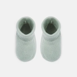 Newborn green knitted booties