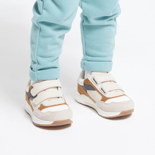 Baby boy's beige trainers