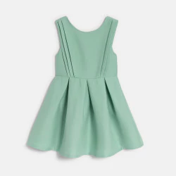 Girls green sleeveless...