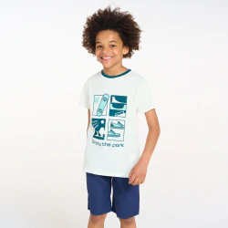 Boy's white short-sleeve T-shirt