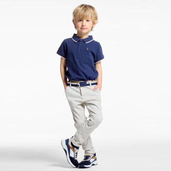 Boy's navy blue cotton piqué polo shirt with short sleeves