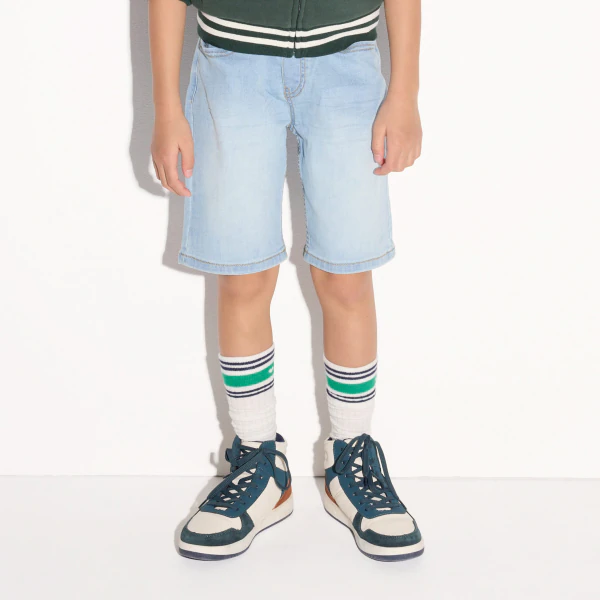 Boy's blue denim faded slim-fit Bermuda shorts